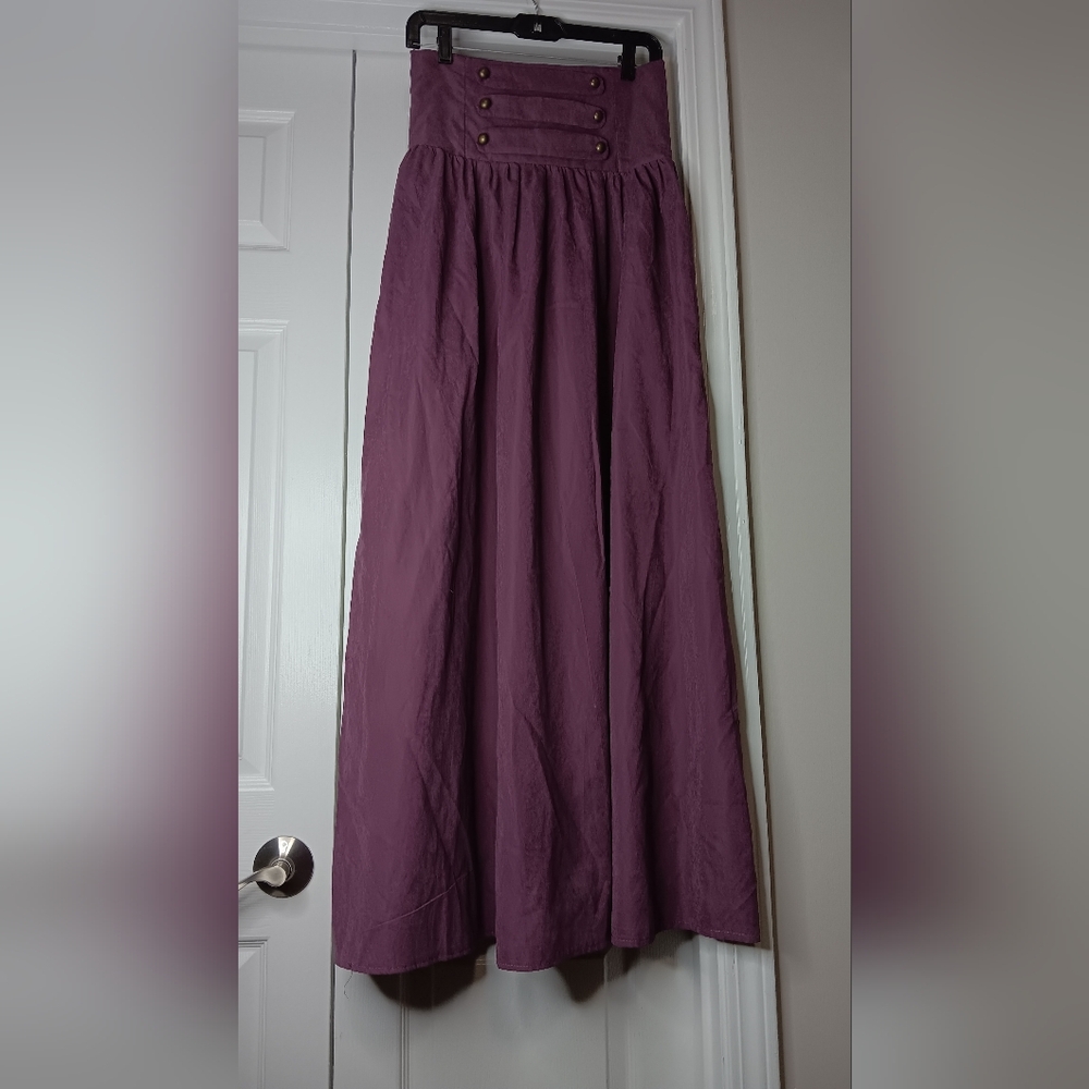 Butter Soft Xs Wine Color Skirt NWOT